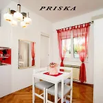 Apartment Lole Split